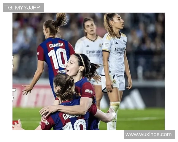 足球明星扎发带时尚风潮解析及精选图片展示 足球明星扎发带时尚风潮解析及精选图片展示